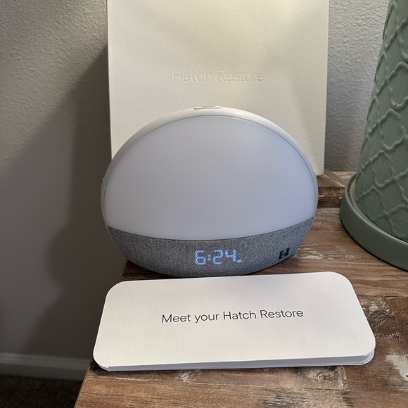 HATCH RESTORE alarm clock - Picture 2 of 2